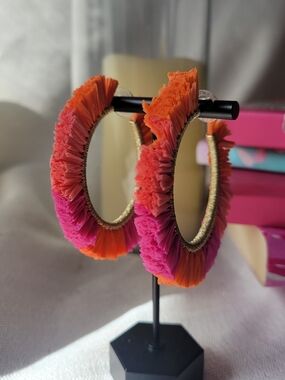 S&D Raffia Hoop Earrings in Pink & Orange
